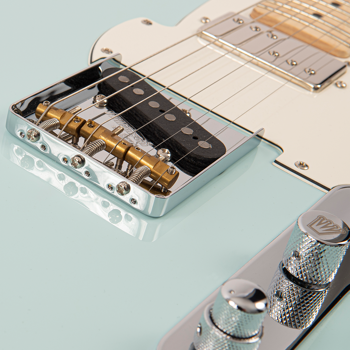 Laguna Blue Fret-King Country Squire Classic Electric Guitar
